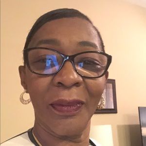 Meet your Posher, Rhonda